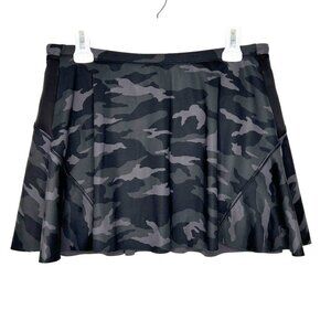 Athleta Match Point Skort Womens Size Medium Black Camo Tennis Golf